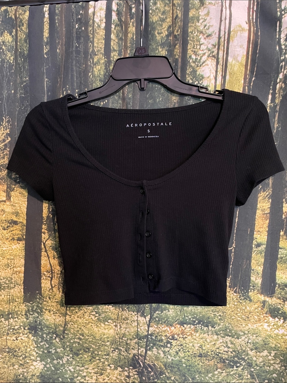 Aeropostale Black Ribbed Button-Up Crop Tee